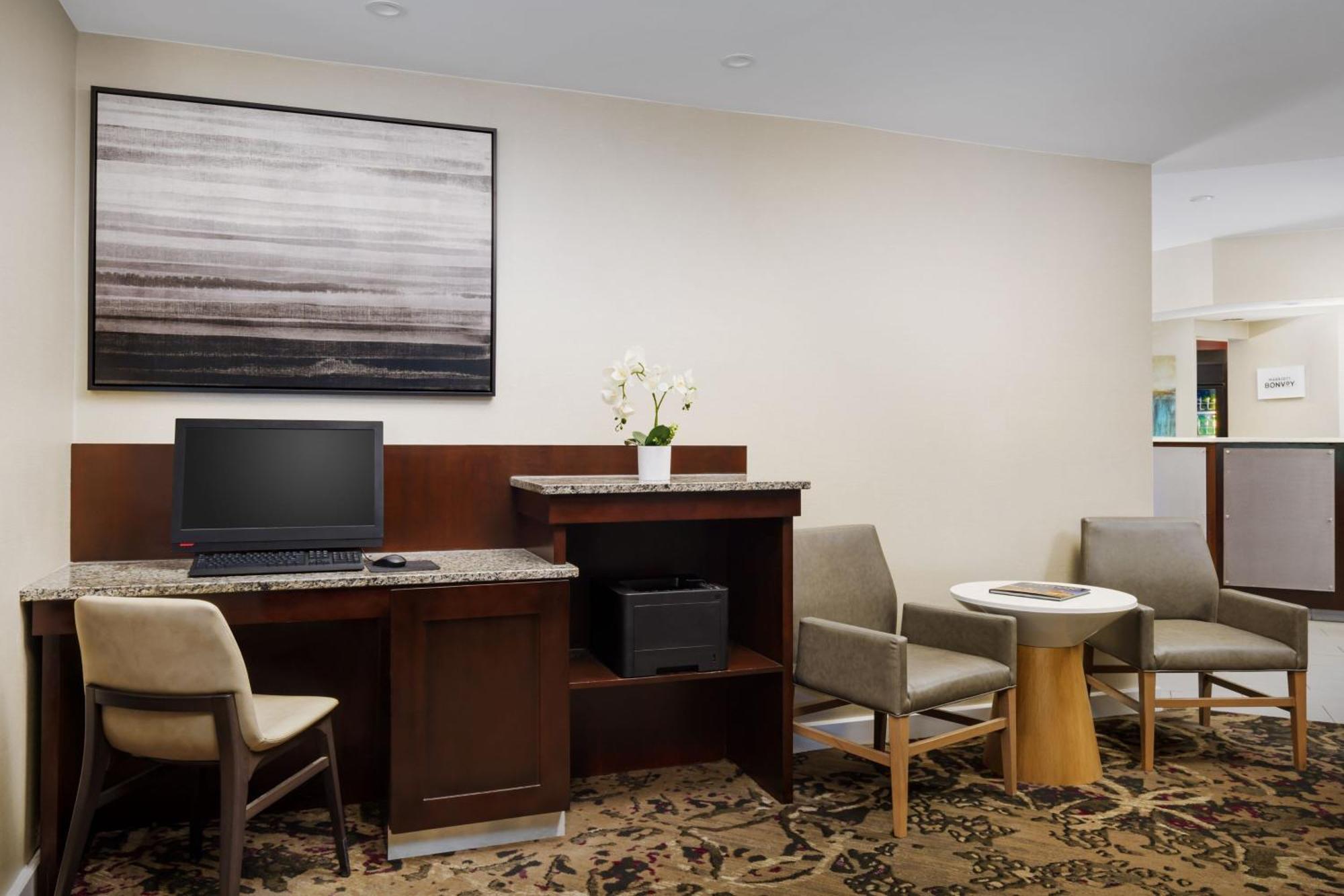 Residence Inn Boston Фоксборо Экстерьер фото